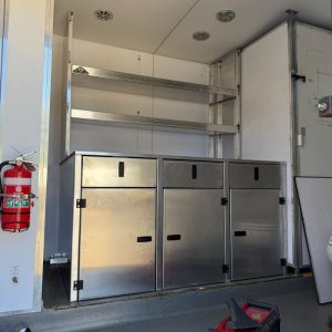 Installation Cupboards 1